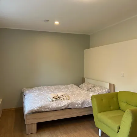 Apartment Jaama Flat Surrounded By Garden Tartu