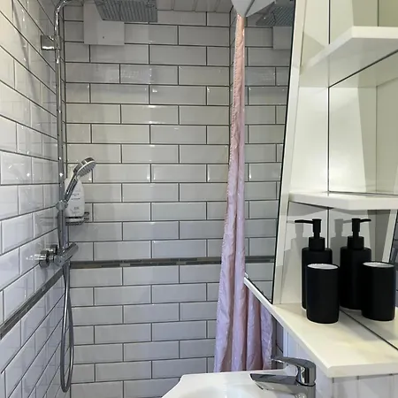 Apartment Jaama Flat Surrounded By Garden *