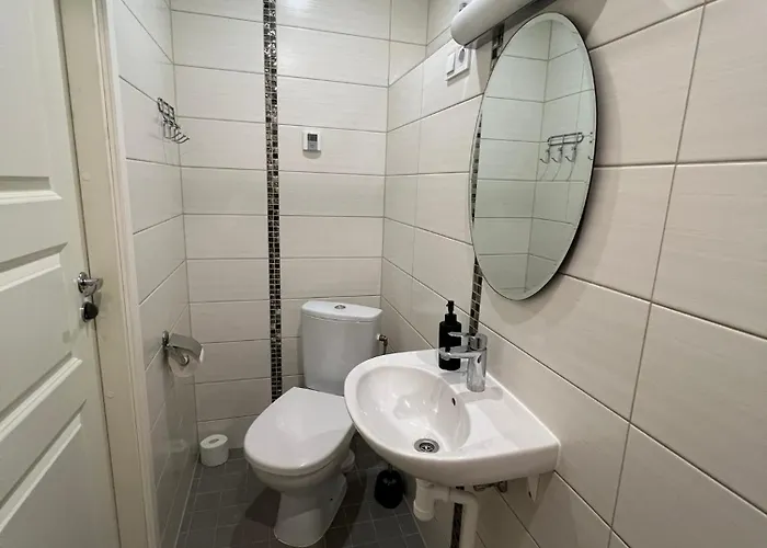 Jaama Flat Surrounded By Garden * Tartu